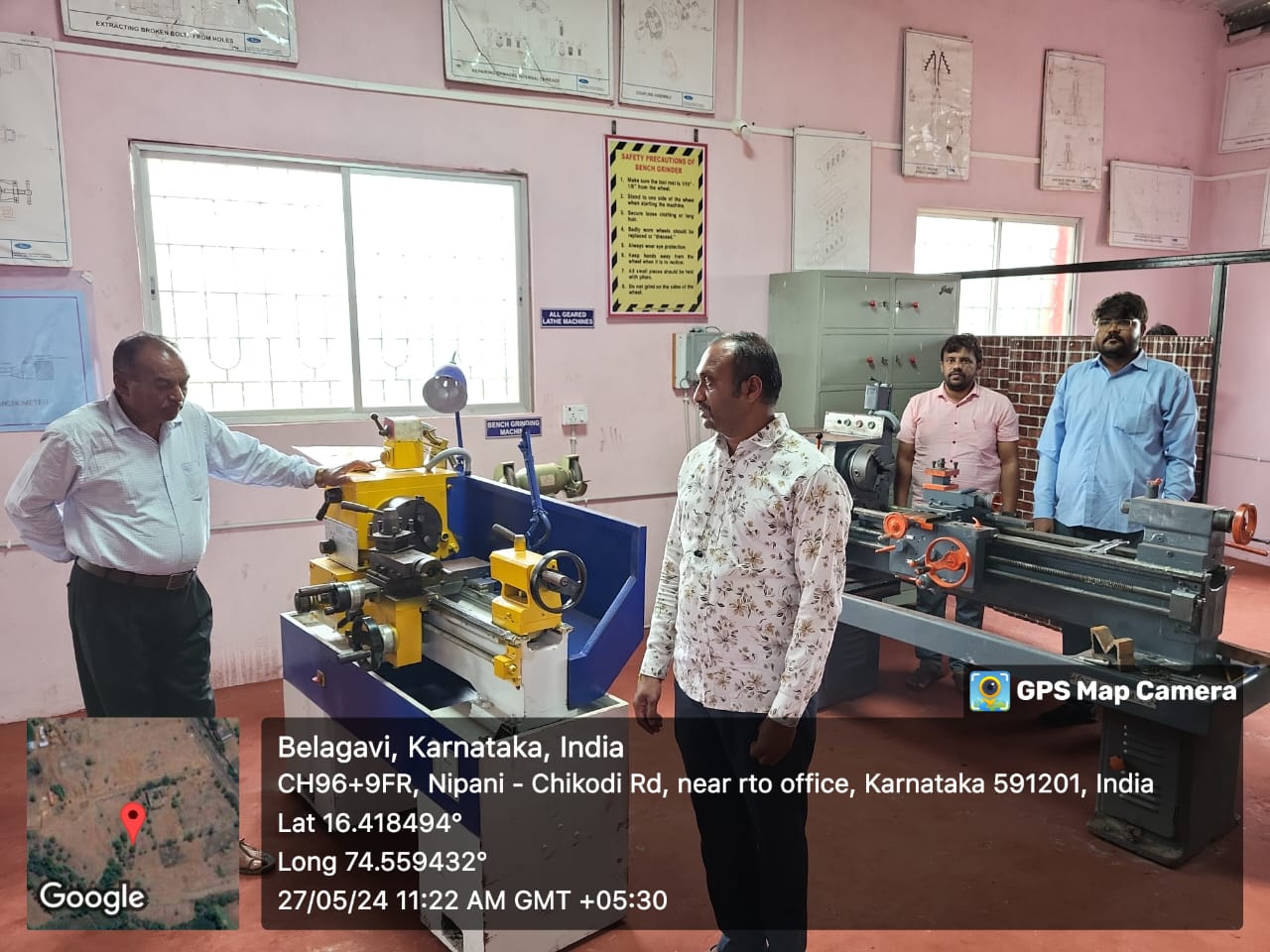 CNC Lathe Machine